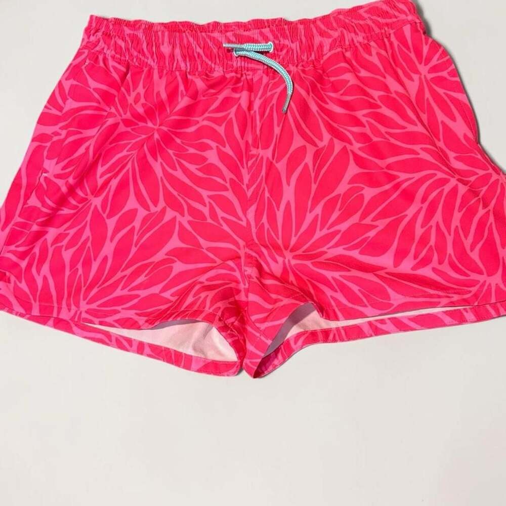 Vineyard Vines Performance Tropical Floral Shorts Youth XL 16
